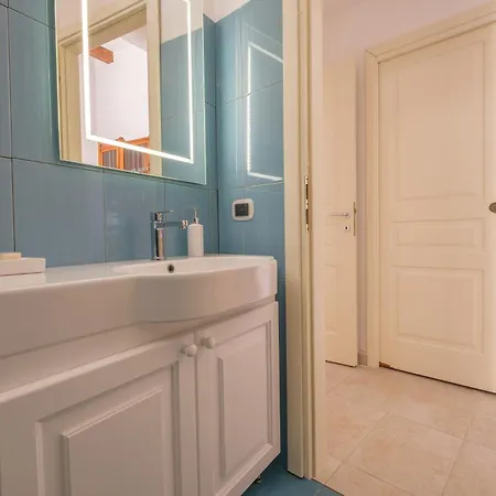 Chiara * ליפארי