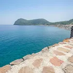 Chiara