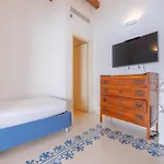 Chiara * Città di Lipari