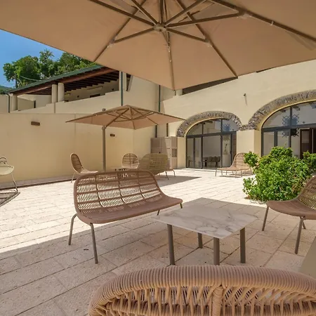 Villa Chiara *