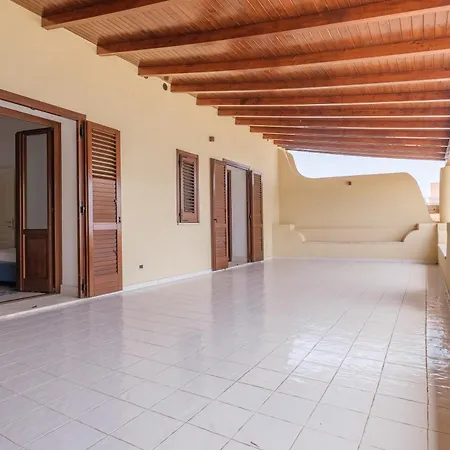 Chiara Villa